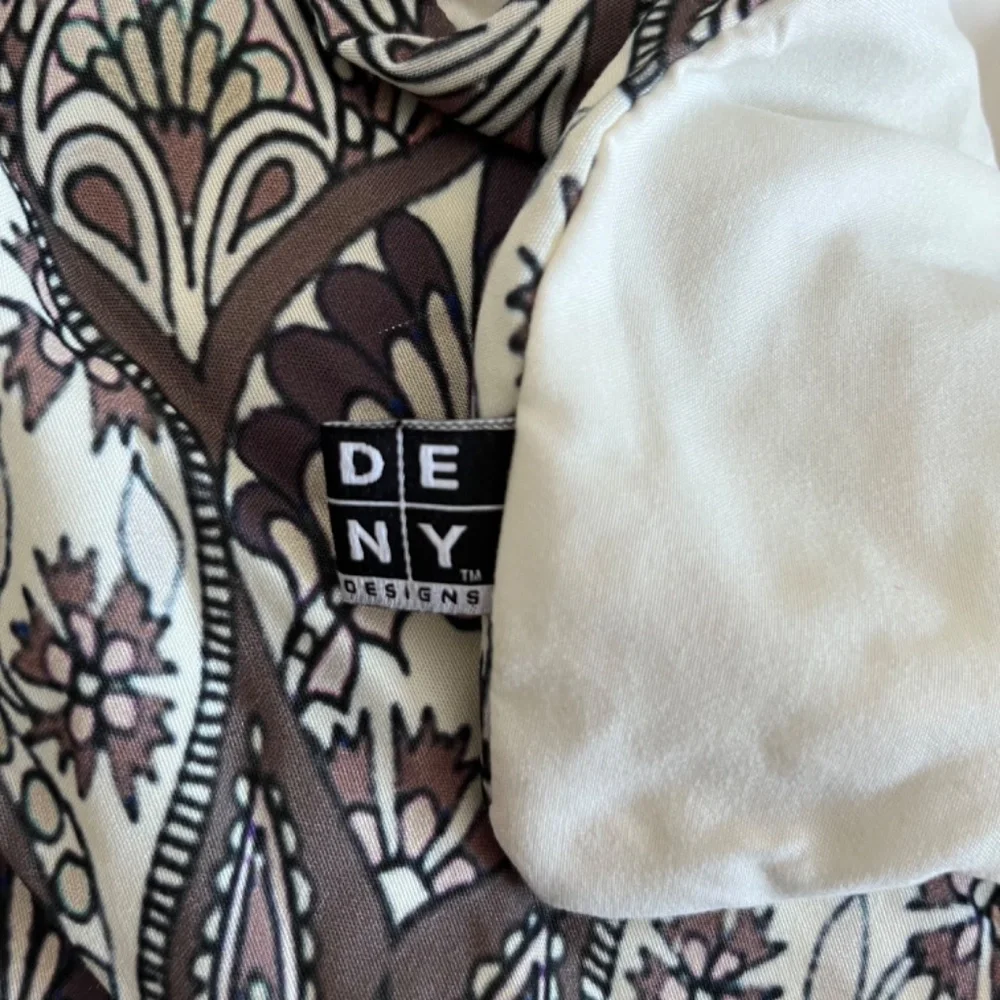 Urban Outfitters Twin/Twin XL Duvet Cover & Pillow Cases
